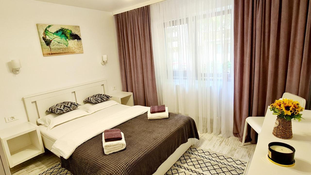 Апартаменты La Fluturi Apartament Сучава Экстерьер фото